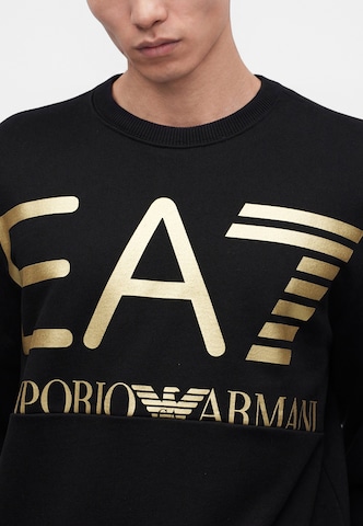 EA7 Emporio Armani Sweatshirt i svart: framsida