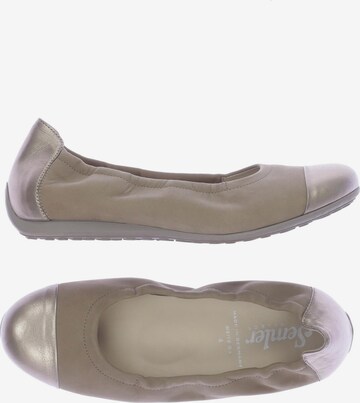 SEMLER Flats & Loafers in 37 in Beige: front