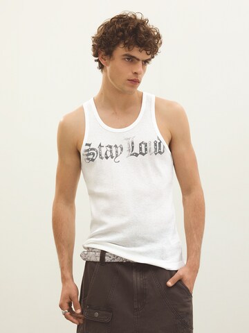 Bershka Top in Weiß: Vorderseite