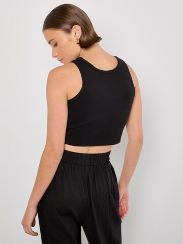 Haut ' ' Apricot en noir