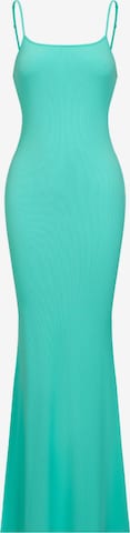 cfab (formerly creamy fabrics) Klänning 'Ribbed Cami Maxikleid' i grön: framsida