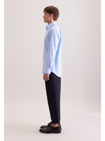Coupe regular Chemise business 'Classic Essentials' SEIDENSTICKER en bleu