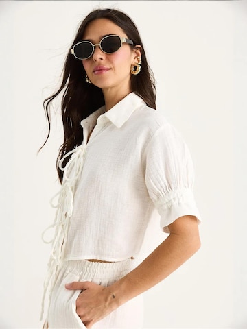 Camicia da donna di Bianco Lucci in bianco