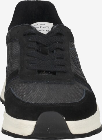 Baskets basses GANT en noir