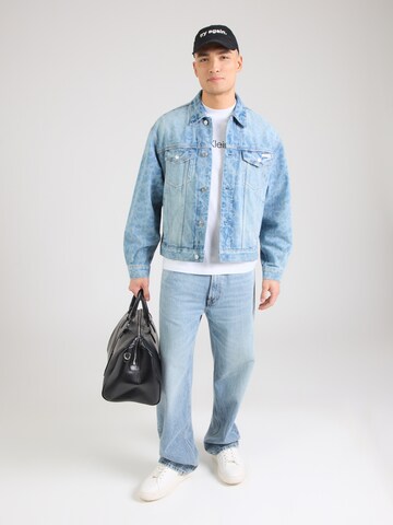 Calvin Klein Jeans Overgangsjakke '90S LT PLAYBILL' i blå