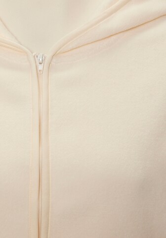 VIVANCE Sweatshirt in Beige