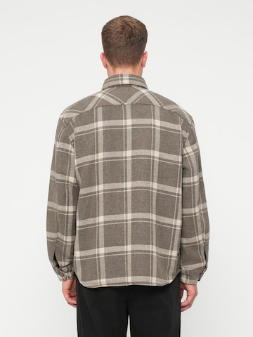 SELECTED Comfort fit Button Up Shirt 'SLHPABLO' in Brown
