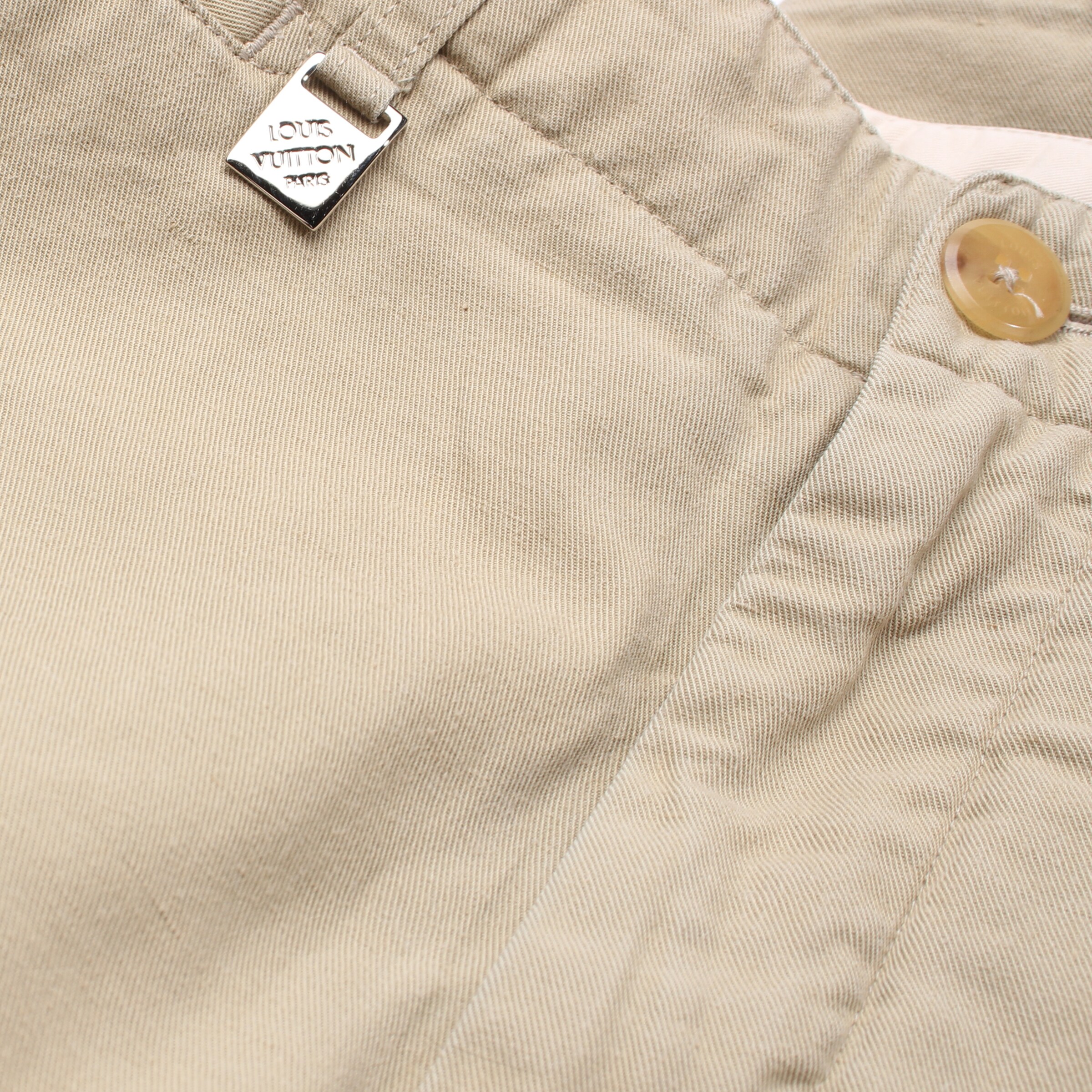 Louis Vuitton Pants in 40 in White