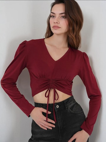 Bigdart Top 'Crop Top' – červená: přední strana