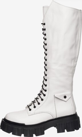 CESARE GASPARI Lace-Up Boots in White: front