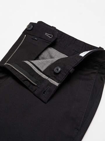 MANGO MAN Slimfit Hose 'Barna' in Schwarz