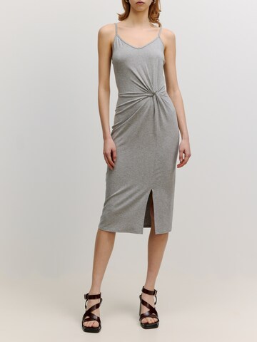 EDITED Dress 'Maxine' in Grey: front