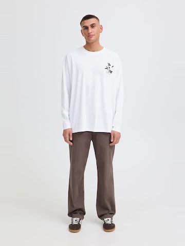 !Solid - Sudadera 'SDAmon' en blanco