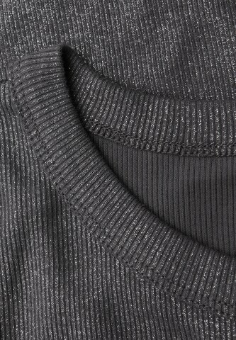 Street One Studio Top in Grau