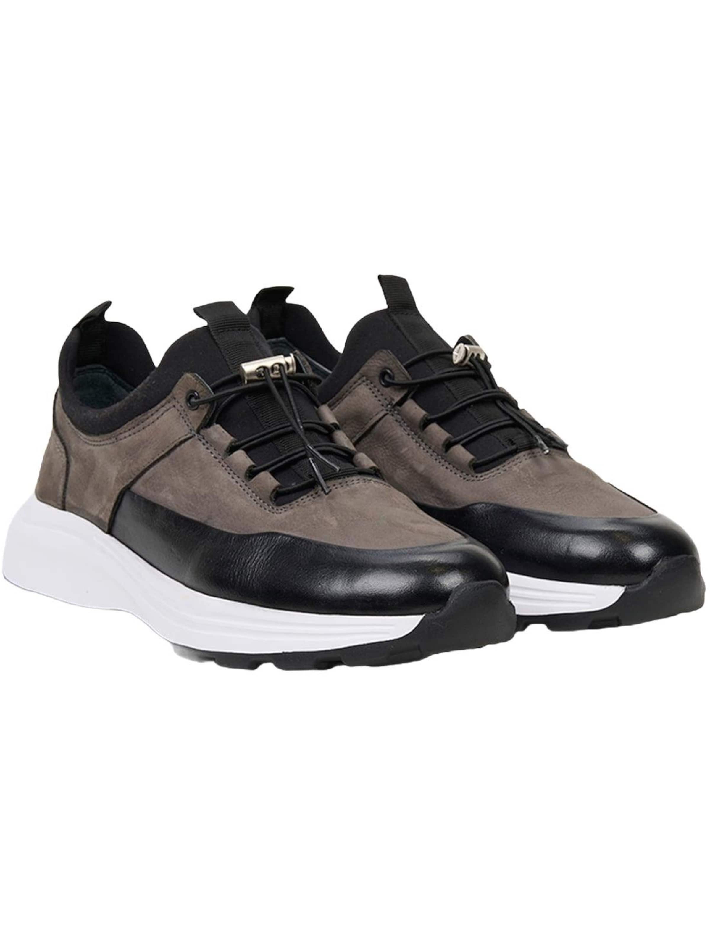 Desa Slip-on 'Sneaker' in Grey: front