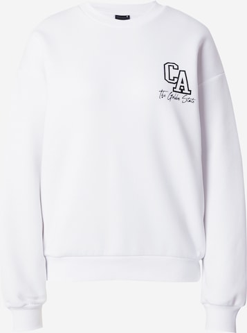 Sweat-shirt 'Riley' Gina Tricot en blanc : devant