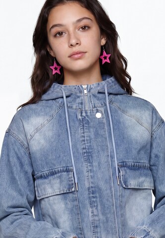MYMO Between-Season Jacket in Blue
