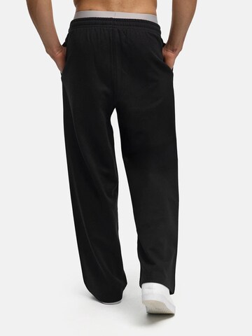 cfab (formerly creamy fabrics) Regular Hose 'Relaxed Straight'‌ in Schwarz