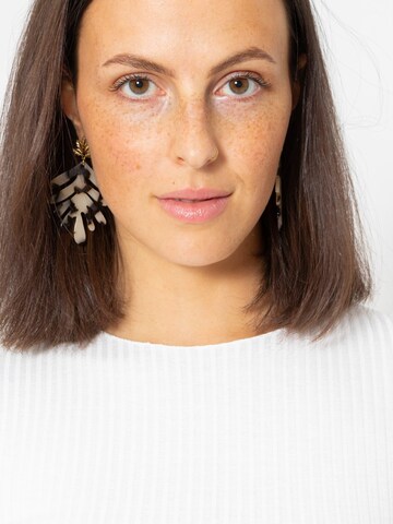 SASSYCLASSY Shirt in White