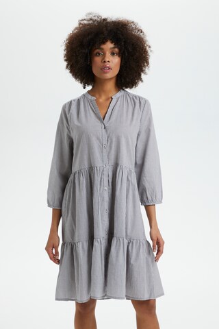 SAINT TROPEZ - Vestidos camiseiros 'Mabel' em cinzento: frente