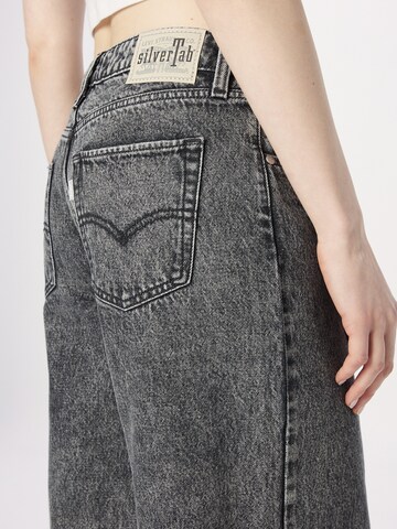 LEVI'S ® Lużny krój Jeansy 'Silvertab Low Baggy Crop' w kolorze szary