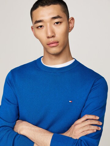 TOMMY HILFIGER Sweater in Blue