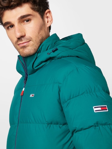 Giacca invernale di Tommy Jeans in verde