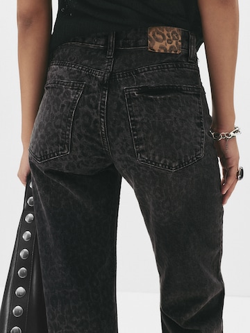 Loosefit Jeans di Pull&Bear in nero