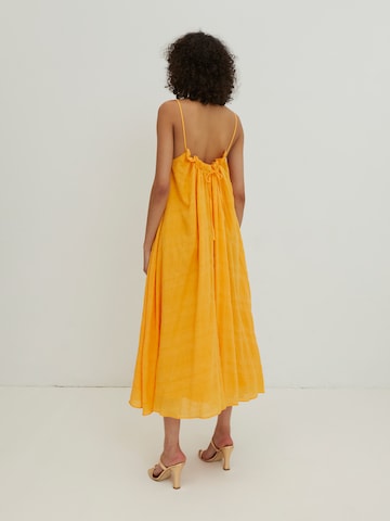 EDITED Kleid 'Emelia' in Orange