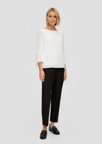 s.Oliver BLACK LABEL Halenka – bílá