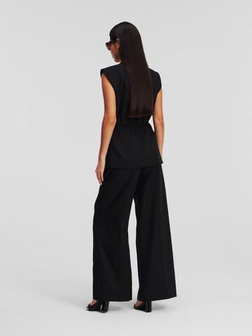 Karl Lagerfeld Široke hlačnice Hlače z naborki | črna barva