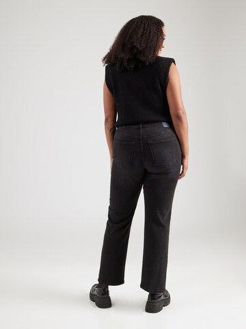 ONLY Carmakoma Regular Jeans 'CARMEGAN' in Black