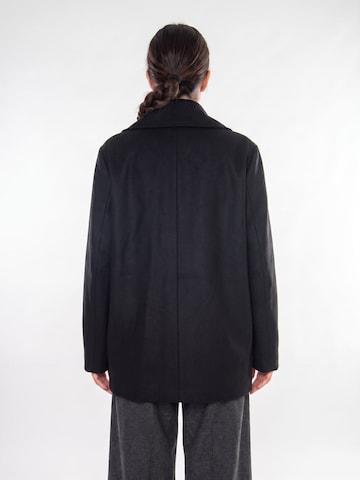 Veste mi-saison 'Rebin Black Jacket' elvine en noir