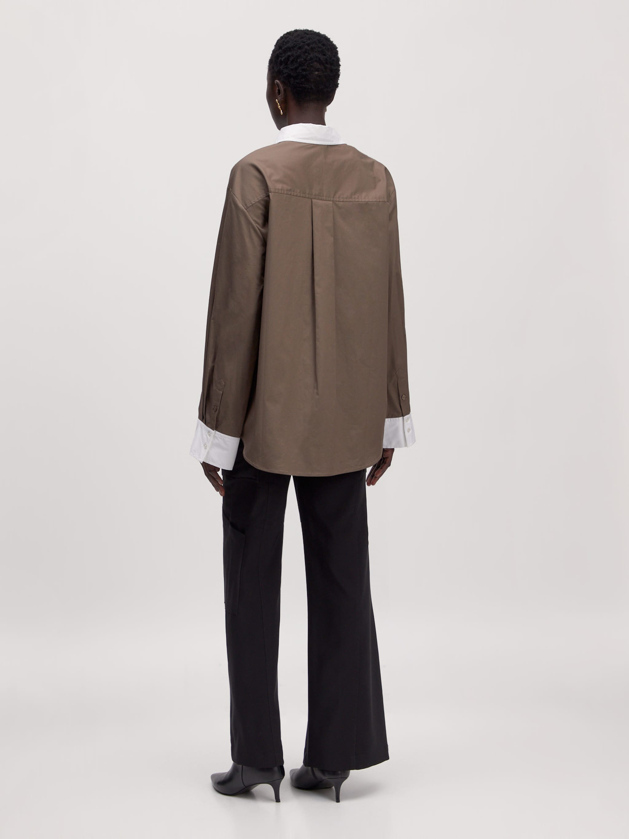 EDITED Produkter Bluse 'Kelly' brun