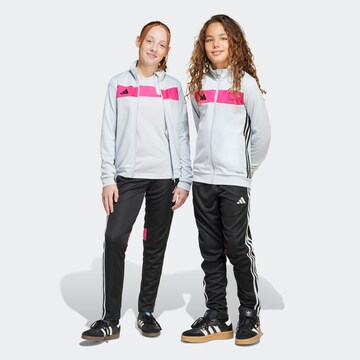 ADIDAS PERFORMANCE - Chándal 'Tiro' en gris: frente
