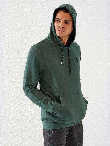Felpa di Tommy Life in verde
