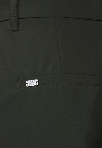 Street One Studio Slimfit Chinohose in Grün
