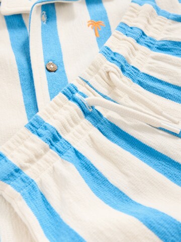 Next Set in Blue