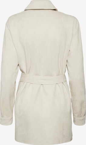 VERO MODA Jacke 'Boost Utility' in Beige