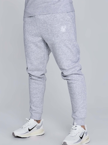 SikSilk Slimfit Sporthose 'Essentials Joggers'‌‌ in Grau: Vorderseite
