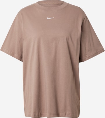 T-shirt 'ESSENTIALS' Nike Sportswear en marron : devant