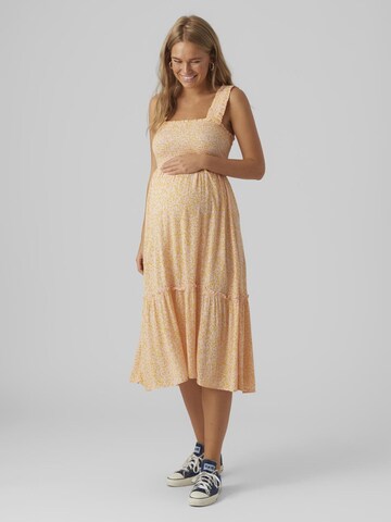Vero Moda Maternity Jurk in Geel: voorkant
