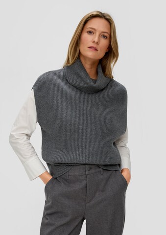 s.Oliver Sweater in Grey: front