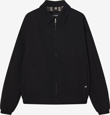 Pull&Bear Between-Season Jacket in Black: front