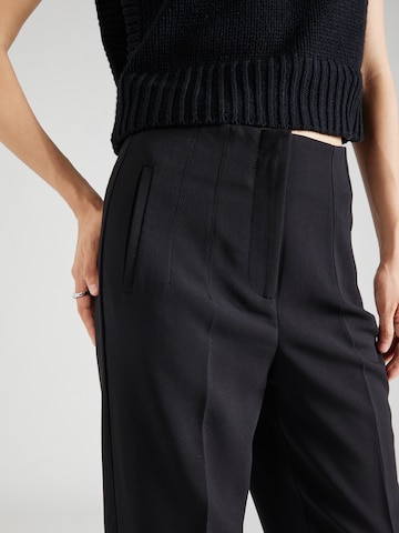 ONLY Tapered Pleated Pants 'Raven Life' in Black