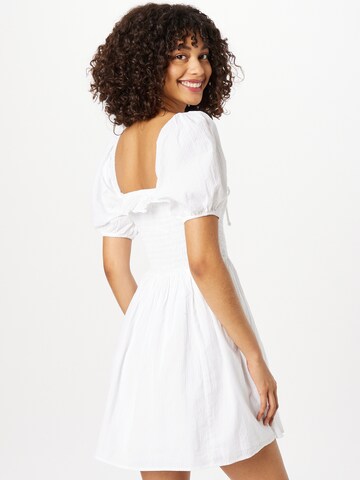 Abercrombie & Fitch - Vestido de verão em branco