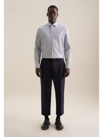 Coupe regular Chemise business 'Slim' SEIDENSTICKER en blanc