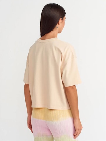 Dilvin T-Shirts in Beige