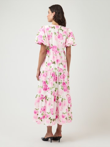 YAS Платье 'YASCOLEA' в Белый