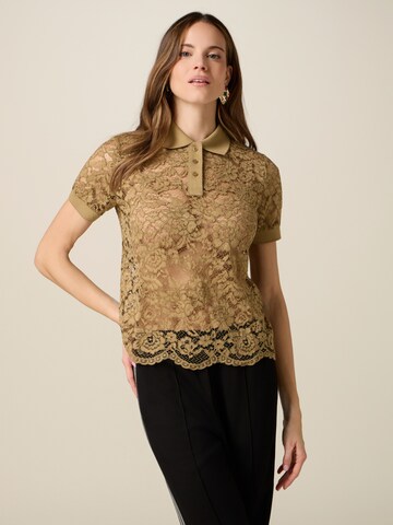 T-shirt oltre en jaune